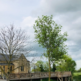 passerelle église